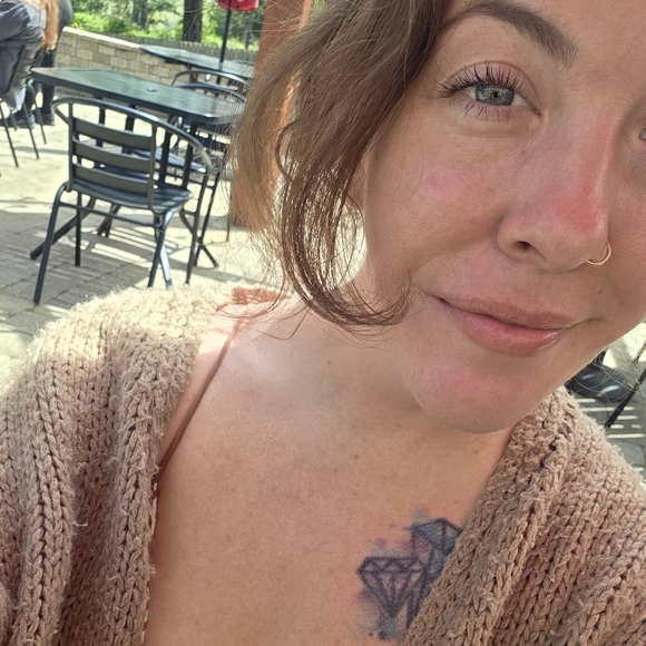 hollyrenee89